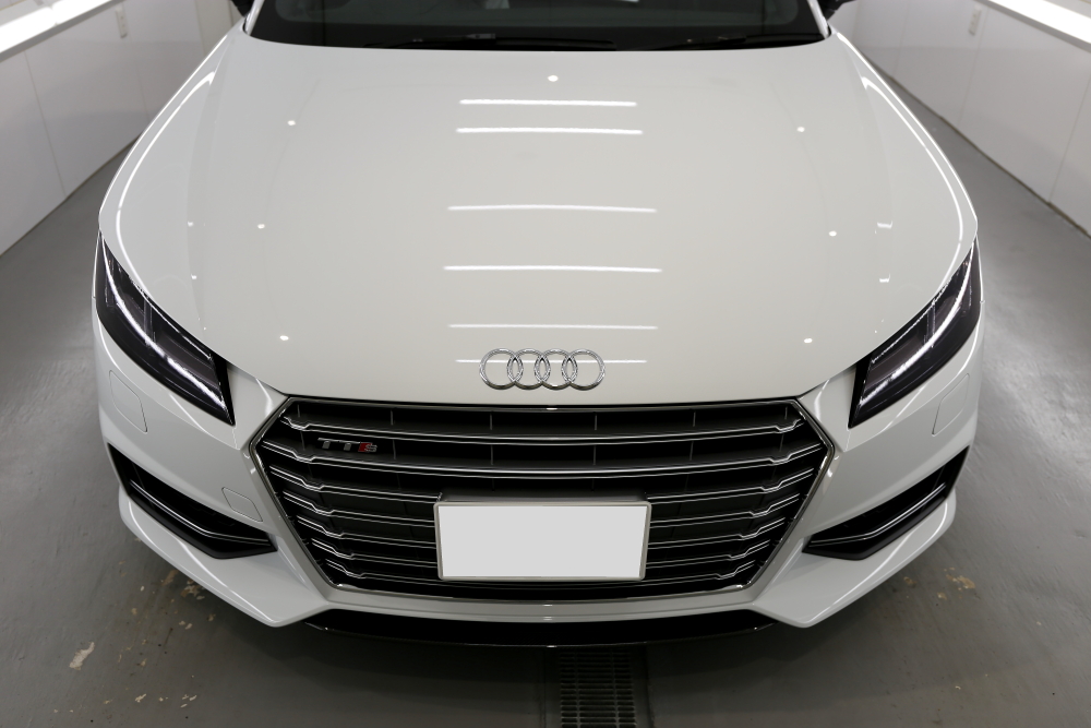 Audi TTS/8S