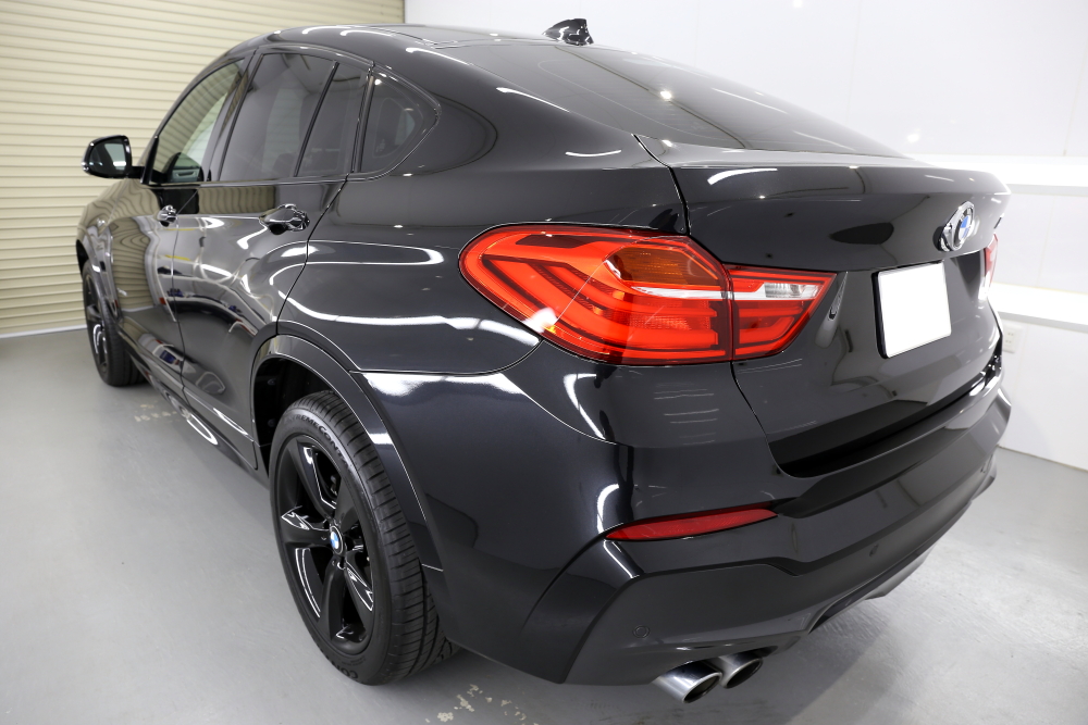 BMW X4 BLACKOUT