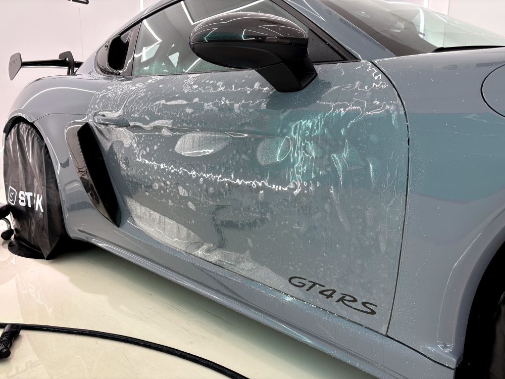 Porsche 718/Cayman GT4RS