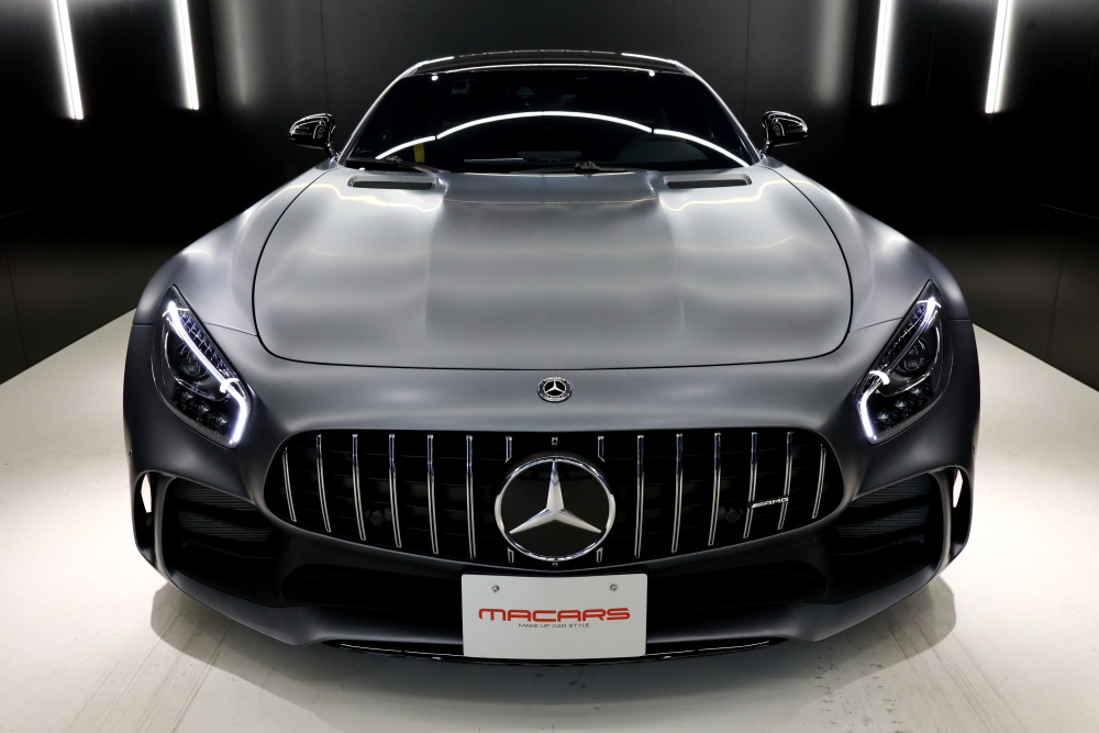 Mercedes-AMG GT R