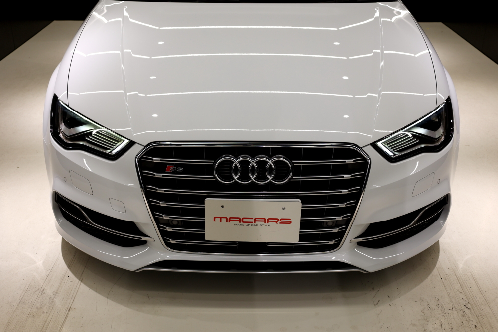 Audi S3/8Vセダン