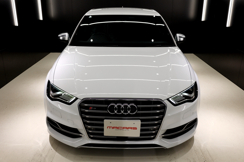 Audi S3/8Vセダン