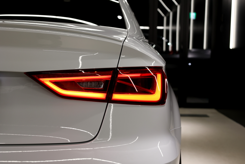 Audi S3/8Vセダン