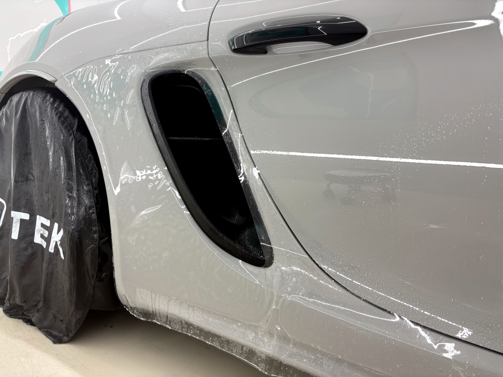 Porsche 718/Spider PDK